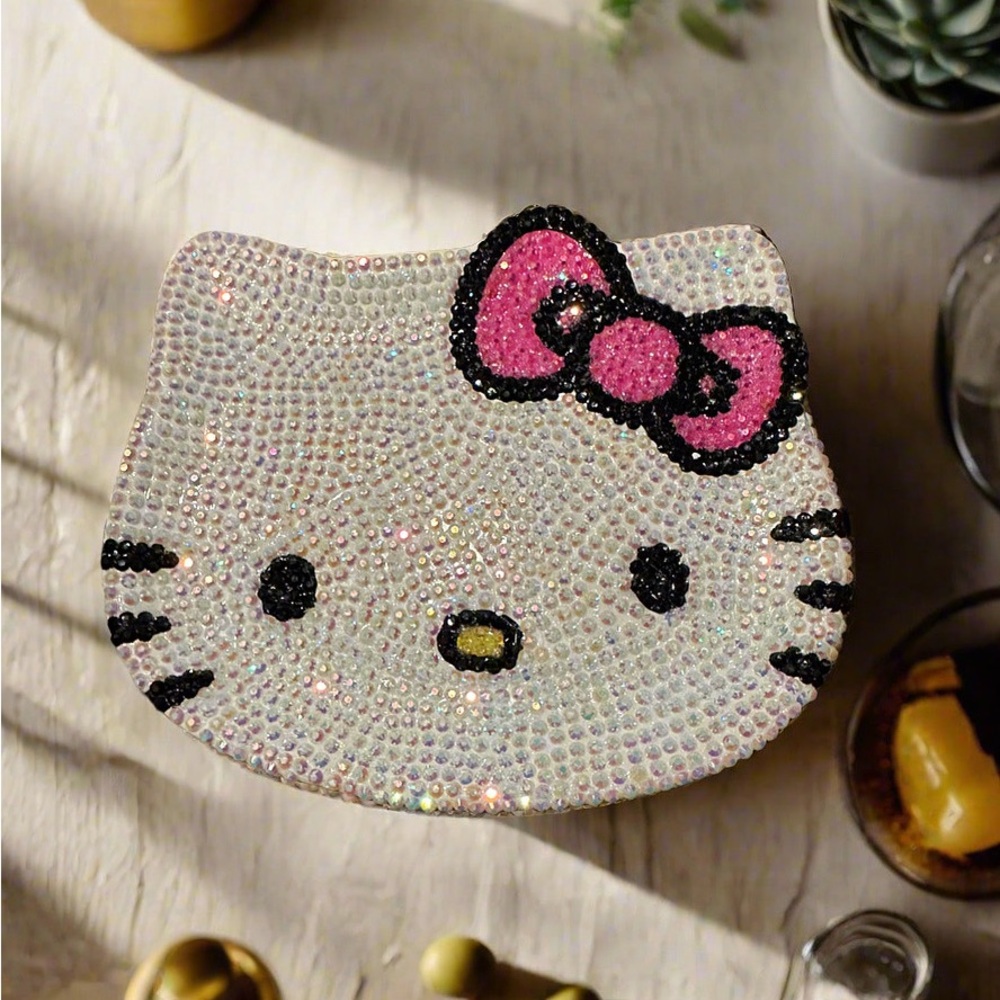 Hello Kitty bedazzled jewelry dish